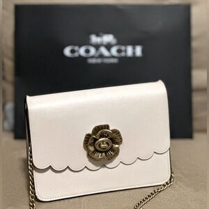Coach Parker Convertible Crossbody Bag – Chalk White with Tea Rose Turnlock